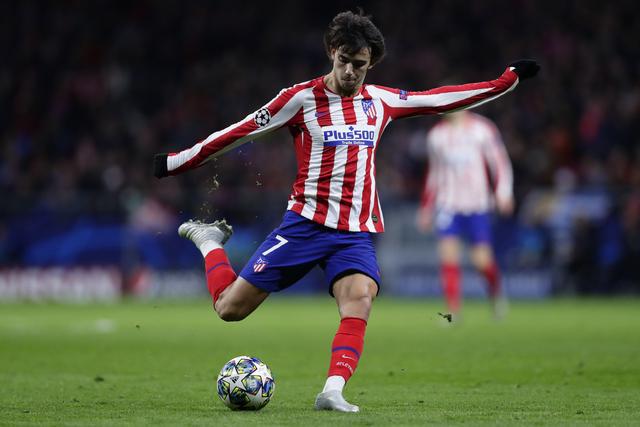 深厚的足球 深厚的足球